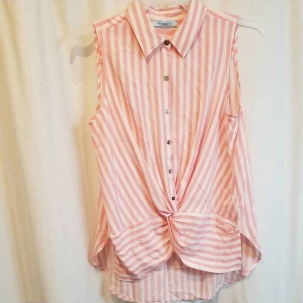 She‎ and Sky pink and white striped button down shirt size medium
